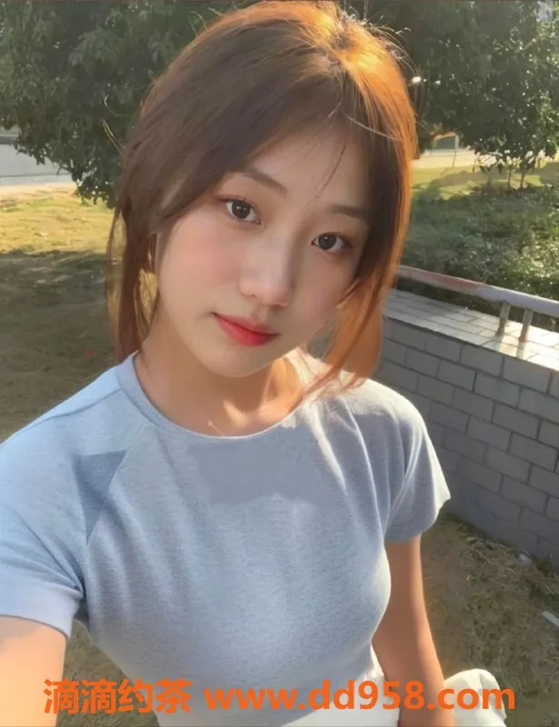 中山楼凤-顺德伦教美女服务，快餐300元，洗吹400元