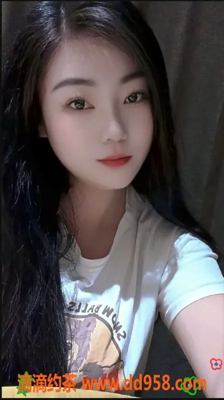 中山楼凤-顺德大良四位美女服务，快餐300元起