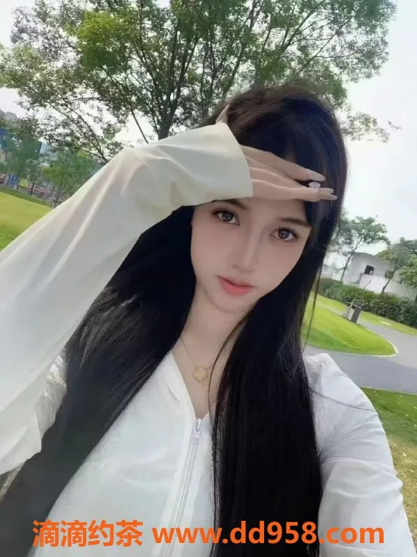 中山楼凤-中山港口极品06年美女，350元快餐体验