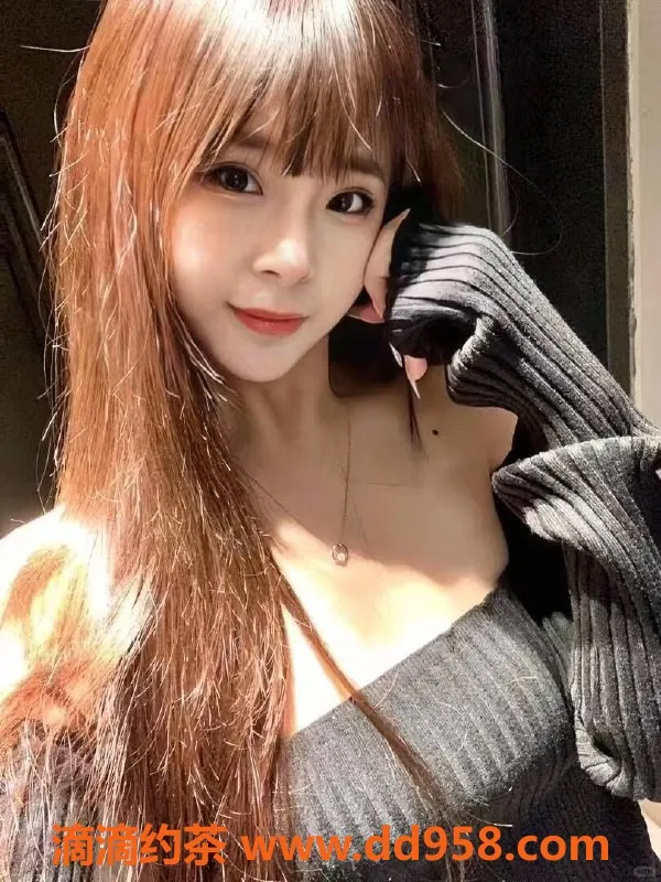 中山楼凤-中山火炬区00后女孩，300快餐体验，服务满意再付