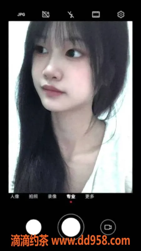 中山楼凤资源信息,江门外海三位美艳快餐，洗吹做服务