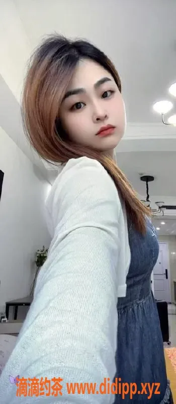 中山楼凤-中山19岁甜美小榄艺人，350元快餐服务