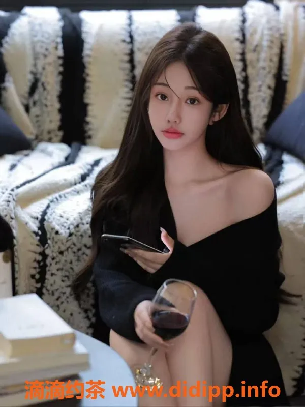 惠州楼凤-婉婉22岁，162cm天然D胸，刺激服务700起