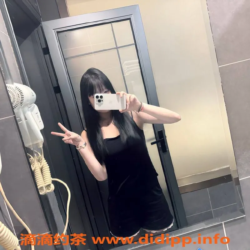 南通楼凤-崇川区嫩姐小米花，身高160，胸C，调情服务超棒！