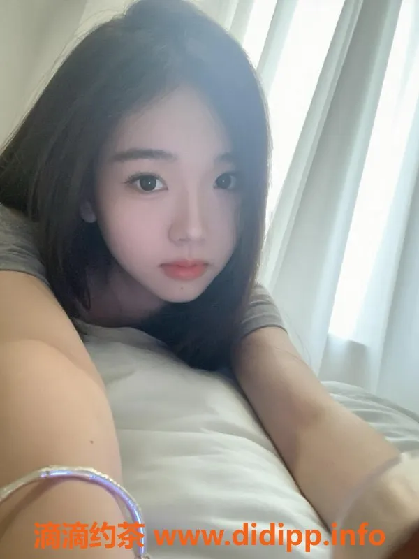 无锡楼凤-滨湖区小可，蜜桃臀高颜值舌吻服务