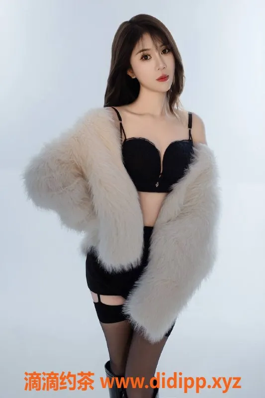 扬州楼凤-扬州广陵小依依，三件套新人660元