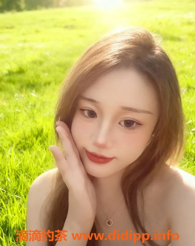 成都楼凤-武侯区甜柚，168高挑嫩妹，服务态度超好