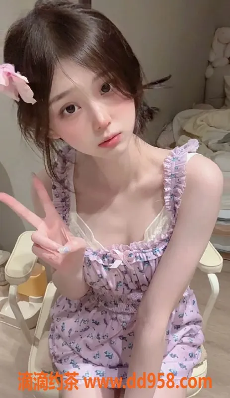 深圳楼凤资源信息,深圳罗湖区兼职美女黛潇，165cm, 34C，超值服务