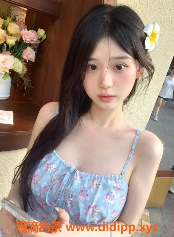 深圳楼凤-深圳罗湖区兼职美女黛潇，165cm, 34C，超值服务
