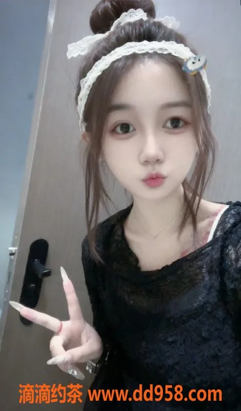 常州楼凤-武进凤凤，166CM嫩妹，600元陪浴服务