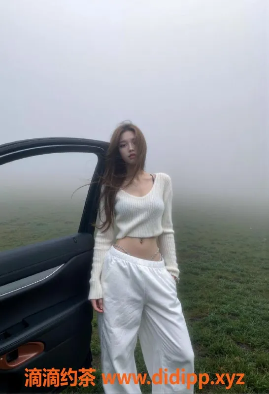 无锡楼凤-惠山区车模，175大长腿无套服务，只需1100