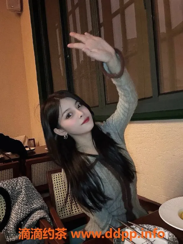 上海楼凤-浦东区小乖，课程900p，质量保障