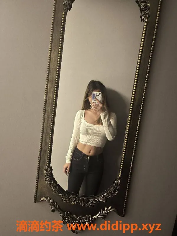 中山楼凤资源信息,江门外海两位小姐，洗吹做服务仅450元