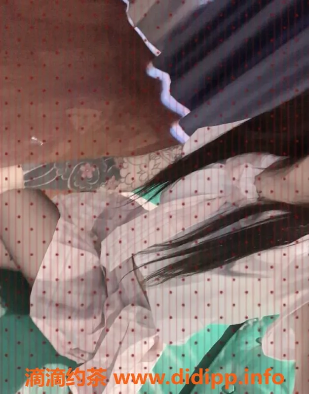 常州楼凤-武进睡不醒18岁嫩妹，身高160，课费700/p