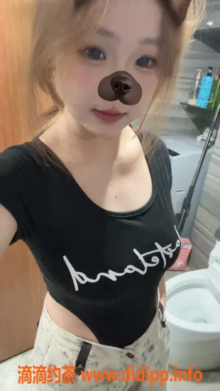 中山楼凤-东区18岁糖糖，C+胸围，服务500起