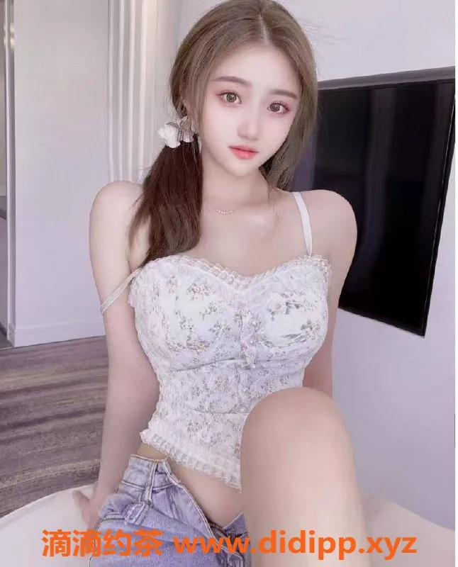 赣州楼凤-章贡05年嫩妹萱萱，167cm 100斤甜美可爱