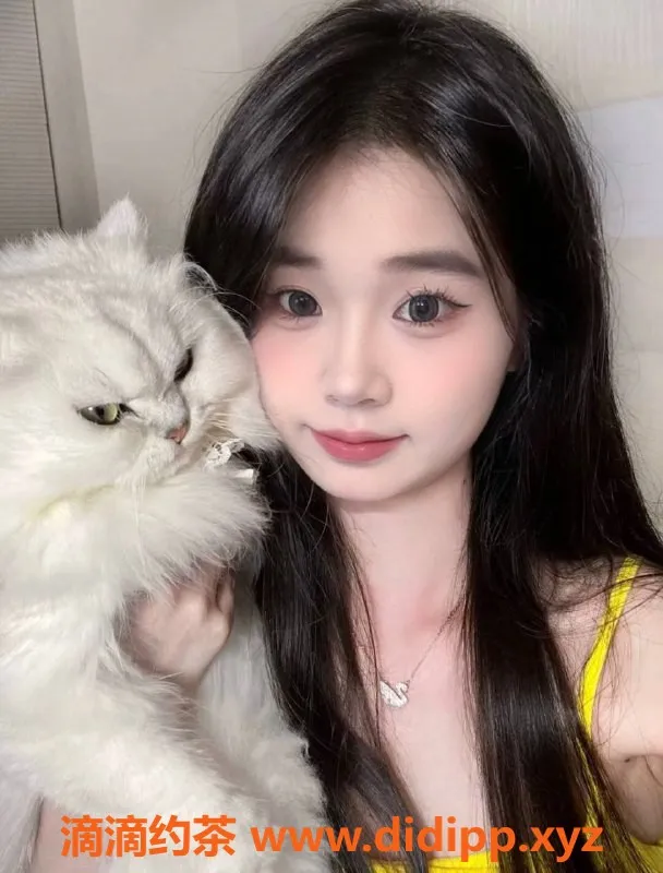 中山楼凤-东区苏苏 20岁 34B身材 服务价格700/1400