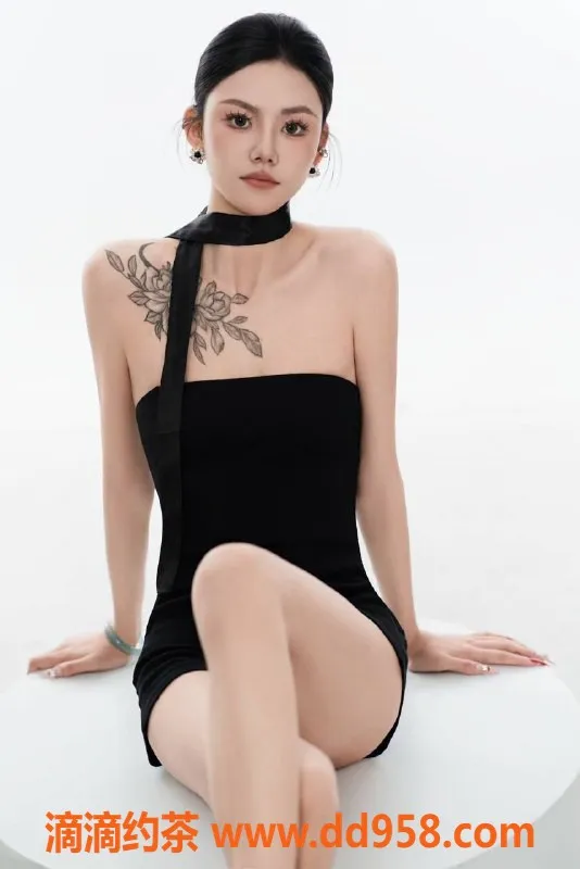 成都楼凤资源信息,武侯区妲己，颜值9.0，服务7.0，超长腿女神