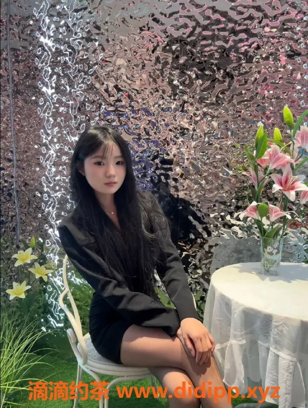 成都楼凤资源信息,成华区19岁女友感妹，身高168cm，显气质