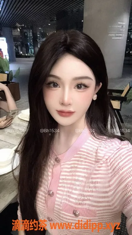 广州楼凤-天河简，体重轻盈价格3000，舌吻服务体验好