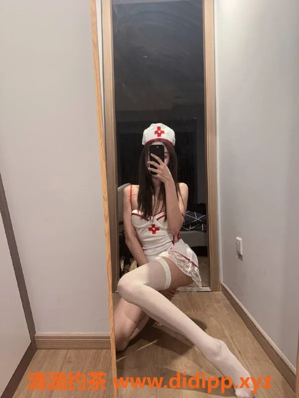 成都楼凤-泫雅，武侯区颜值御姐，车费9p起