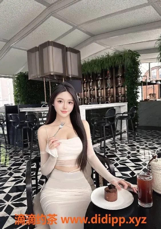 南通楼凤资源信息,南通小宝贝23岁，身高166，体重106斤，优质服务