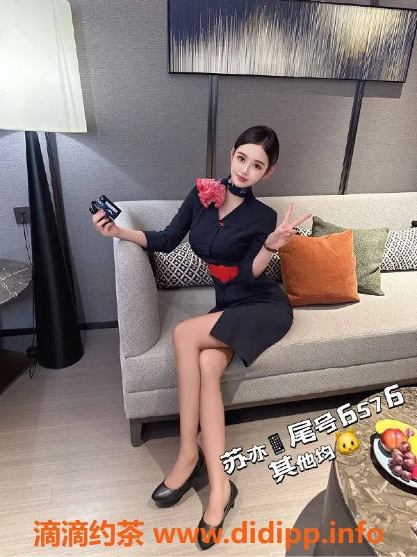 乌鲁木齐楼凤-高挑气质成熟美女，独家176-E-03服务