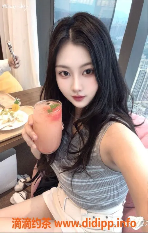 深圳上门服务资源信息,龙岗24岁美少女星星，肤白粉嫩，服务优质