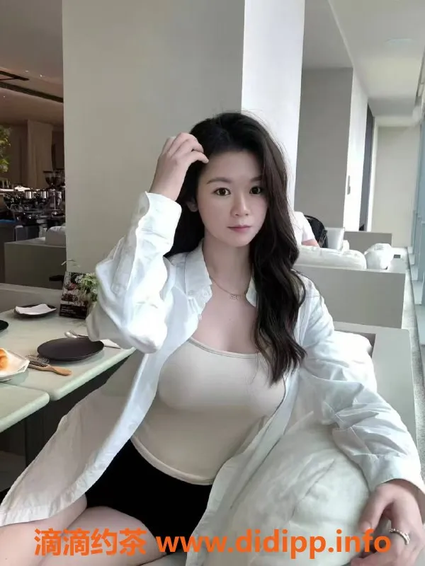 中山楼凤资源信息,蓬江三位优质美女服务，300元起