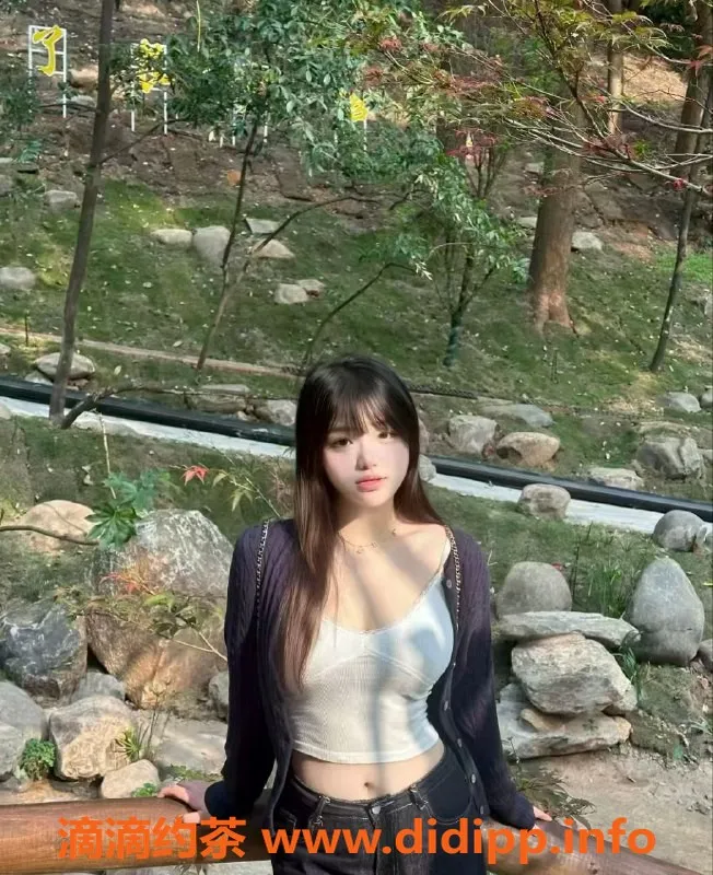 中山楼凤资源信息,顺德容桂三位美女快餐300，洗吹做400