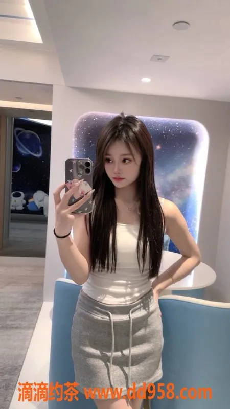 惠州楼凤-大亚湾小怡，165cm 92斤 23岁超值服务