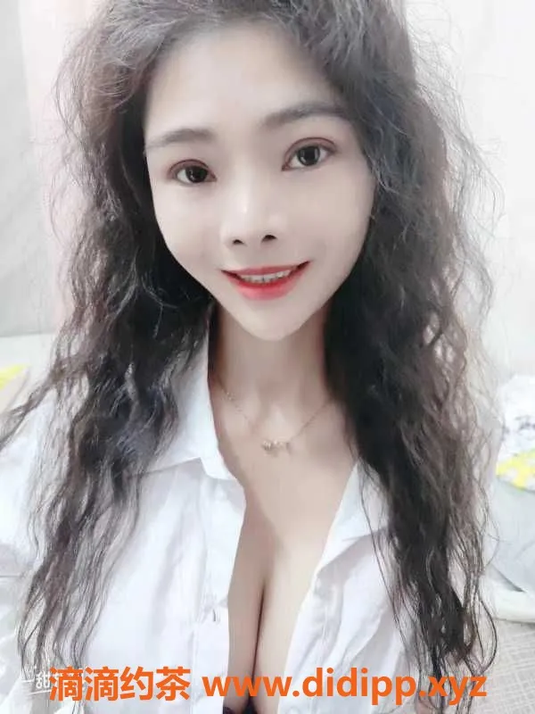 广州楼凤-白云少妇鑫鑫 31岁 158cm 48kg 丰盈34D 价格实惠