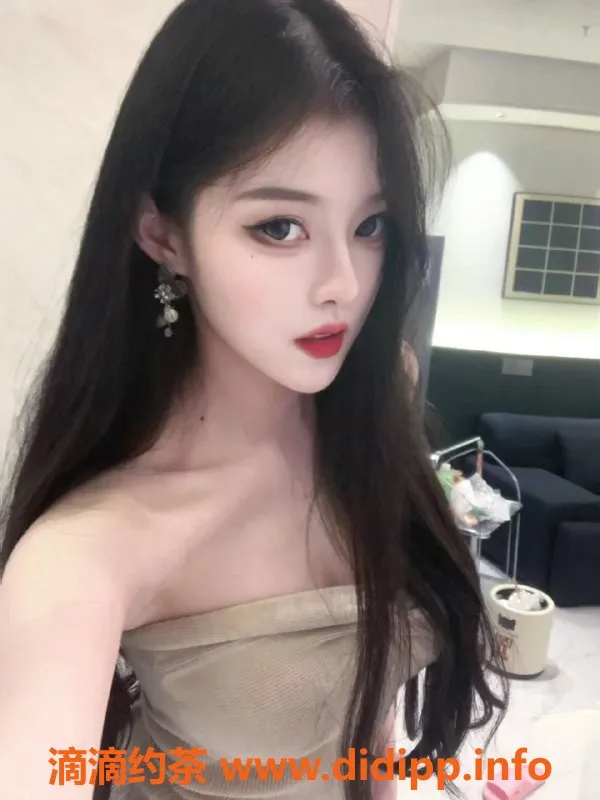 杭州上门服务-滨江鼓鼓课表，22岁，167cm，53kg，服务多样