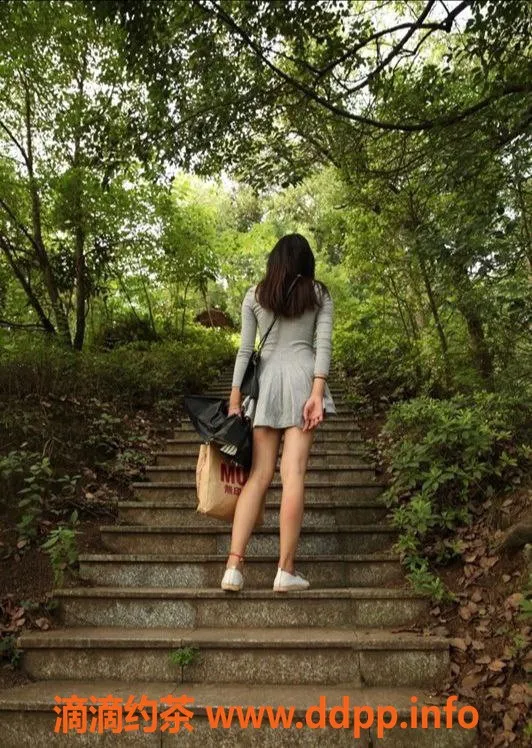 深圳楼凤-罗湖乔乔，视频认证美女，服务一流