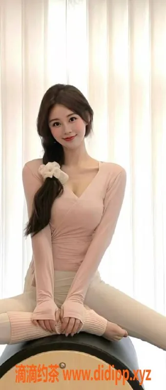 东莞楼凤-大朗依依，600元让你体验不一样的夜晚