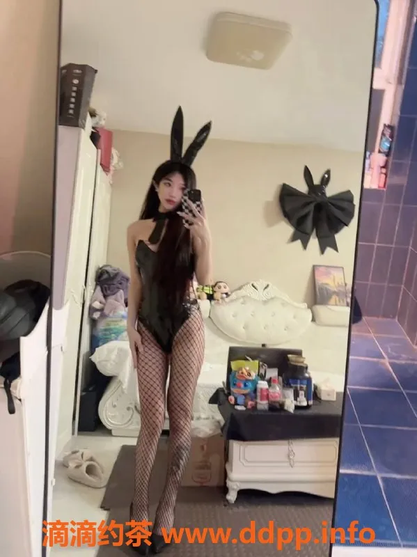 北京楼凤-百子湾琳琳酱，嫩妹3T内衣批发，超值20z起