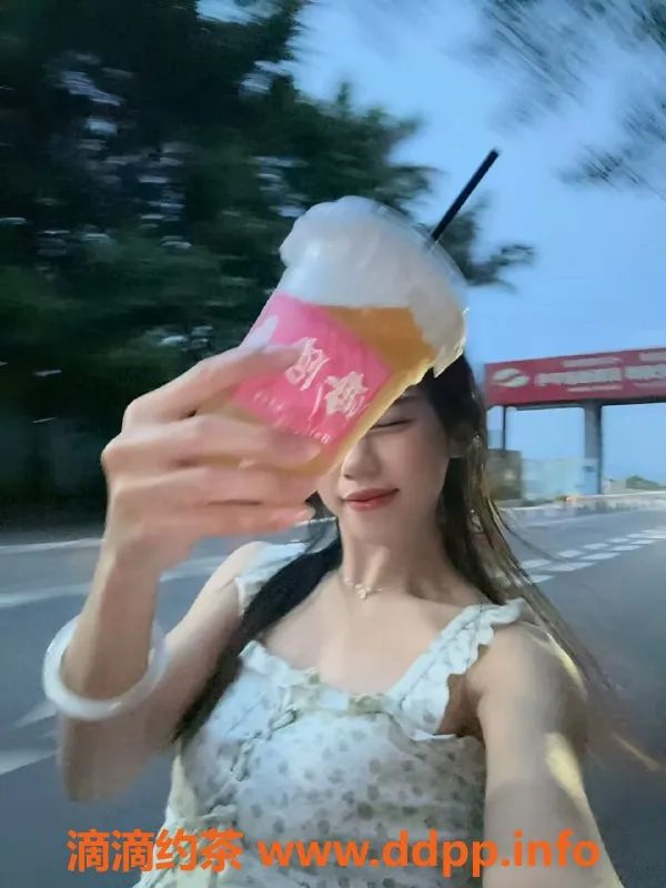 中山楼凤资源信息,中山东镇极品美女，350元快餐服务