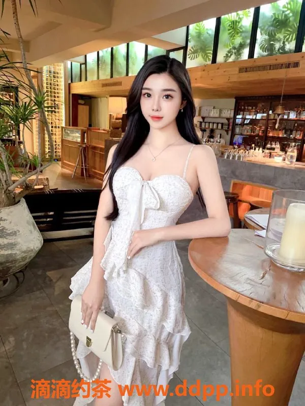 上海楼凤-闵行小露露，身高166，体重48，享受多样服务