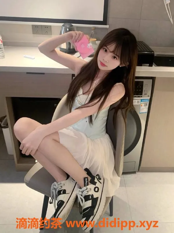 温州楼凤-温州宝儿，160cm嫩妹，43斤，服务多样