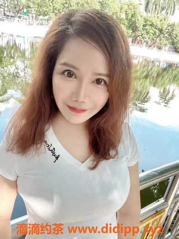 广州楼凤-海珠丹丹，26岁翘臀少妇，服务超划算