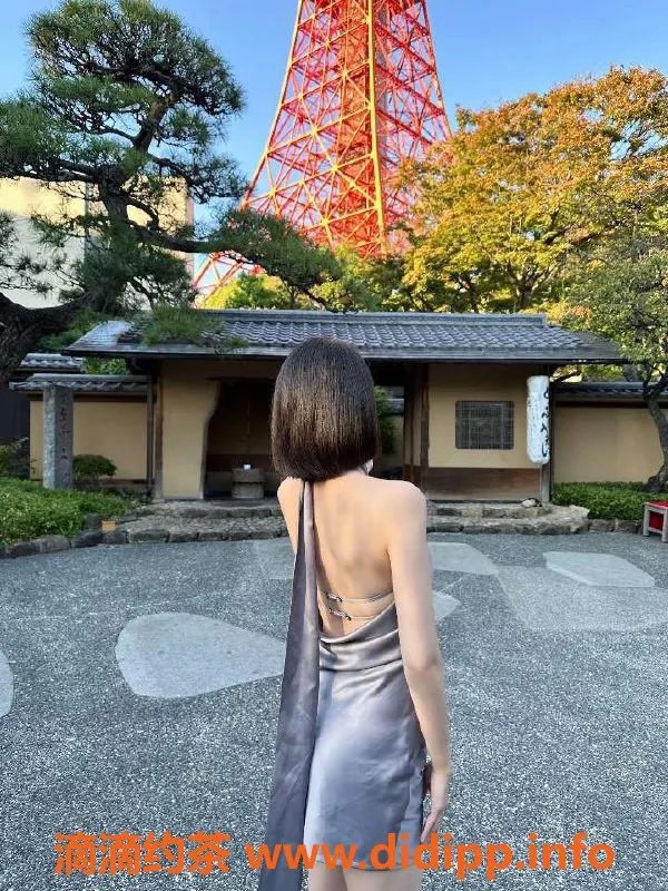 无锡楼凤-梁溪区短发模特，口活69服务，2400元