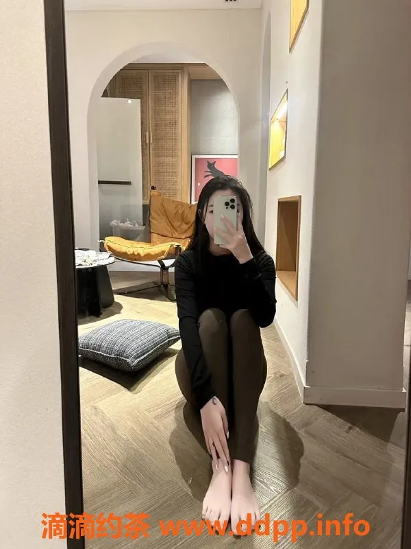 杭州上门服务资源信息,杭州小苏，18岁，身高165，纹身女孩上门服务