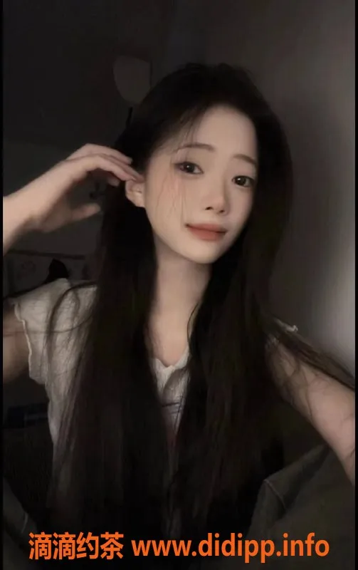 成都楼凤资源信息,成都小黄，160高80多斤，嫩妹三件套600元