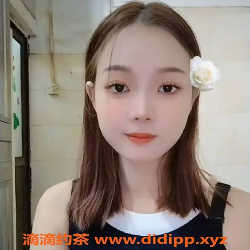 中山楼凤-顺德大良双女服务 300元快餐 400元洗吹做