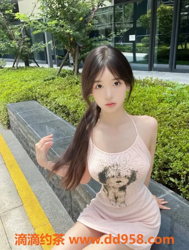 杭州楼凤-上城区小盼盼，168身高C罩杯等你体验