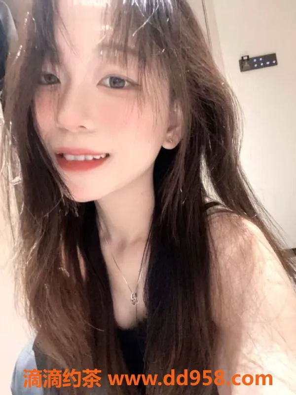 湛江楼凤资源信息,彤彤，年轻尤物，热情服务，身材火辣