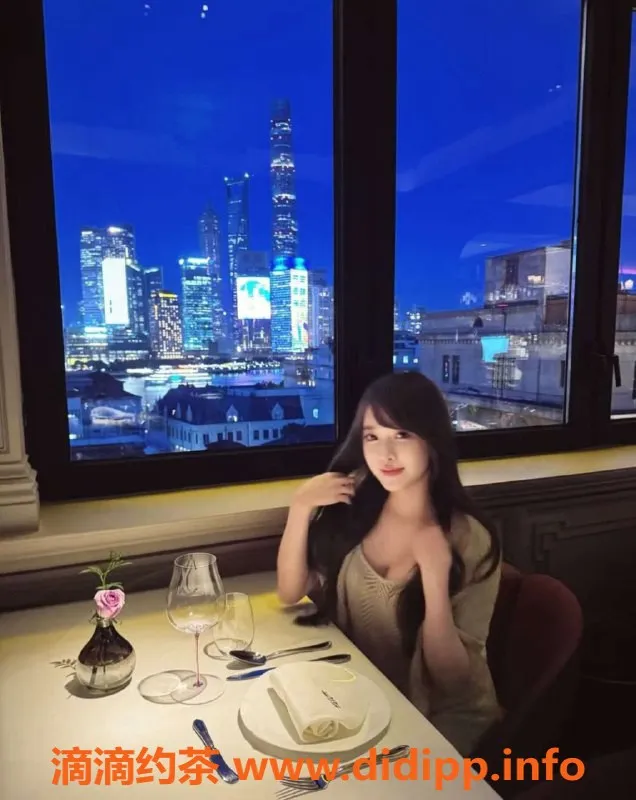 广州楼凤资源信息,广州白云玥玥，24岁大长腿诱惑来袭