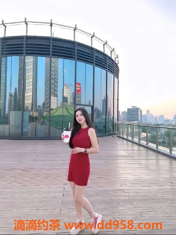 湛江楼凤-潘金莲，身高160，体重55，价格公道，服务专业