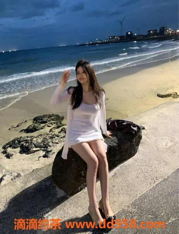 赣州楼凤-赣州微微，164cm、55kg，甜美狂野体验