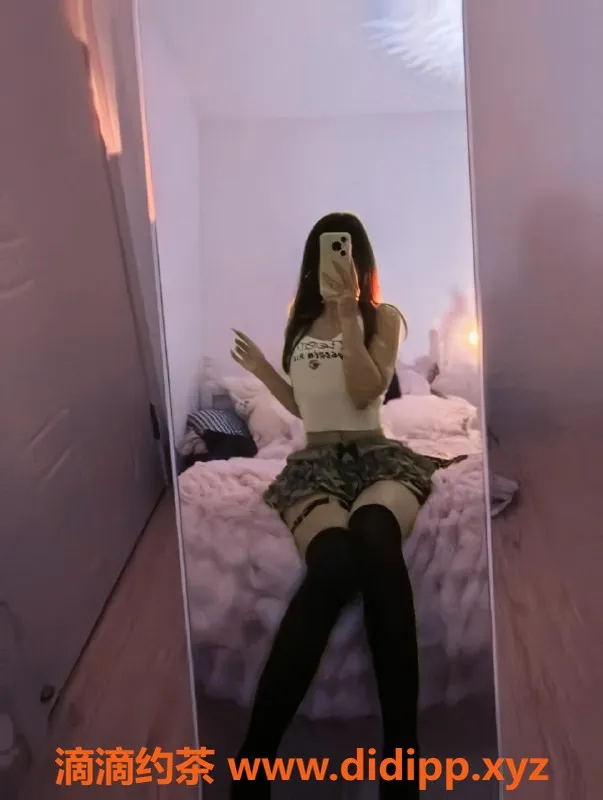 无锡楼凤-锡山区高颜值奈奈，165/50，内部价1100元起